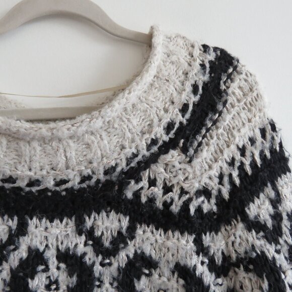 FREE PEOPLE Silver Reed Fair Isle Black White Crochet Wool Boho Sweater Sz XS - Picture 4 of 15